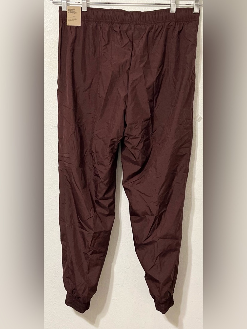 Nike NEW Bundle/Set Crew Tee and Jogger Track Pants Set Burgundy Crush $110 - Picture 4 of 13
